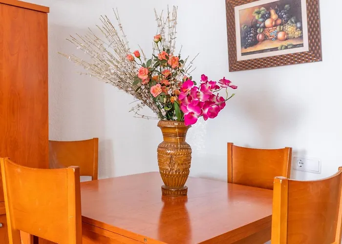 Apartment Coblanca 7 *